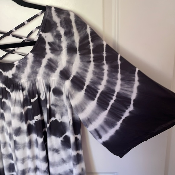 Honolua Wahine Tie Dye Swim Cover Small - Picture 2 of 6